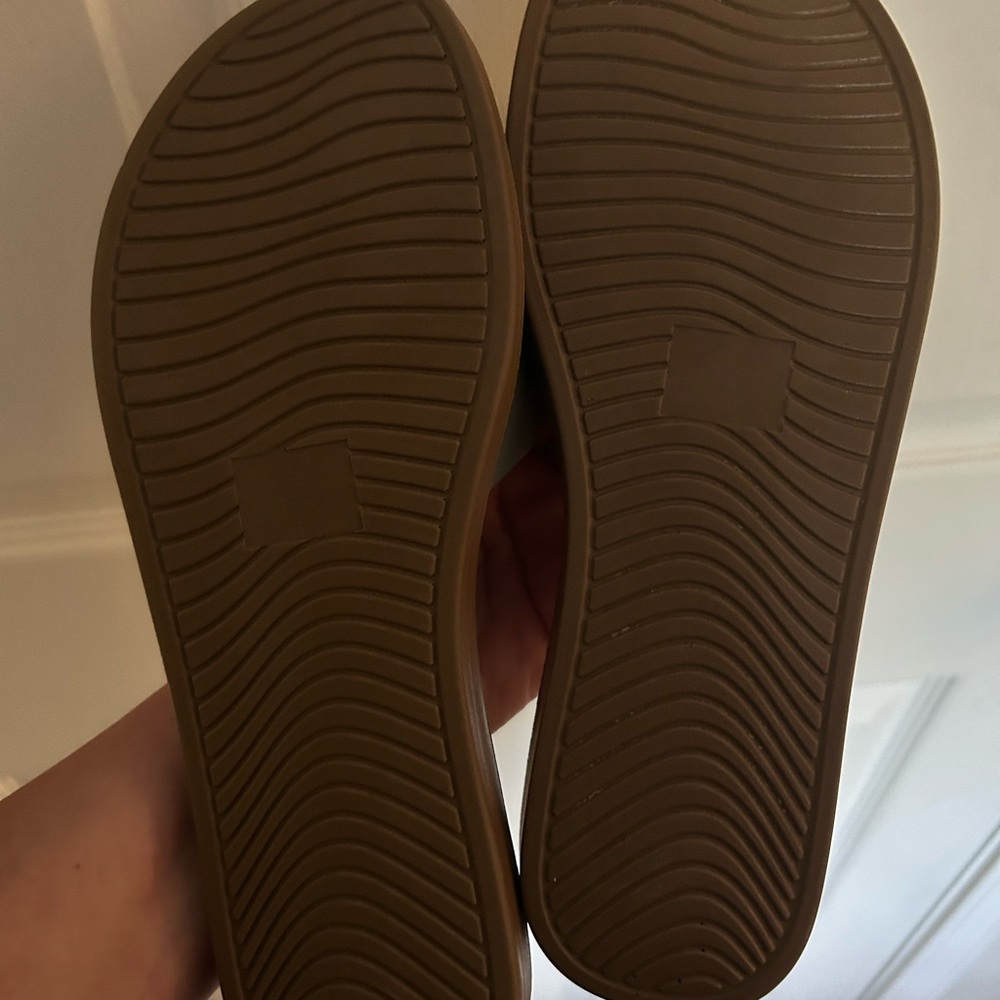 Women’s Sage Green Slides